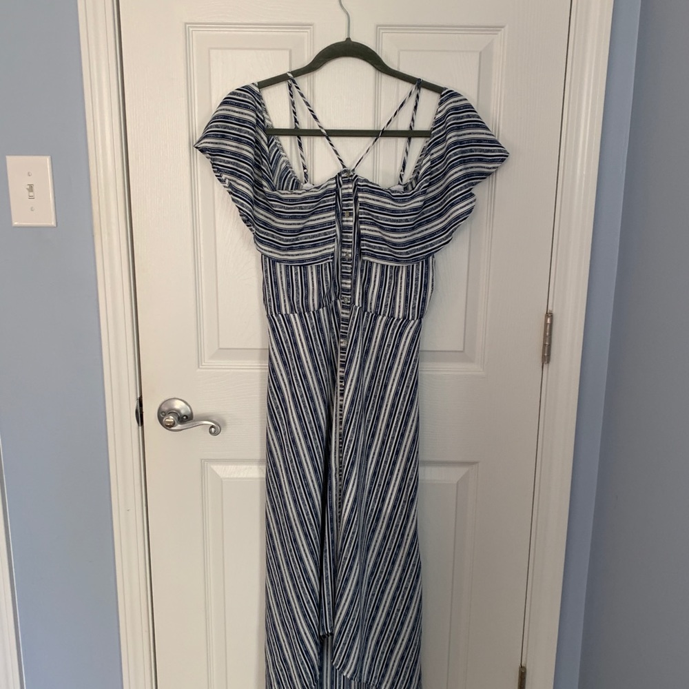 Dee Elly. High low striped dress.